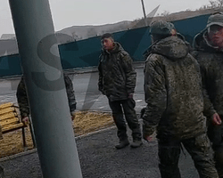 Разделяются на подразделения и накапливаются: солдат КНДР уже заметили на Харьковщине (обновлено)