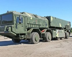 Видео с запуском ракеты "Сапсан" в поздравлении президента похоже на Hyunmoo-2A, — аналитик