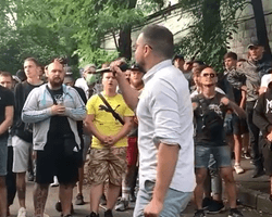 Суд відправив першого затриманого в Харкові члена "Нацкорпусу" в СІЗО (відео)