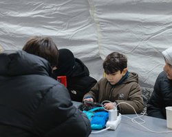 Если не будет новых обстрелов: нардеп рассказал, когда восстановят отопление на Троещине (видео)