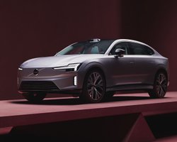 На украинский рынок вышел электрический флагман Volvo с запасом хода более 650 км (фото)