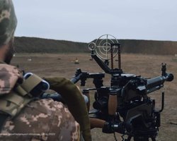 Эффективная работа дронов и комплексов РЭБ: ВС РФ несут потери в районе Крынок, — ISW (карты)