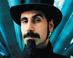 Лидер System of a Down разместил в интернете новый альбом для бесплатного прослушивания
