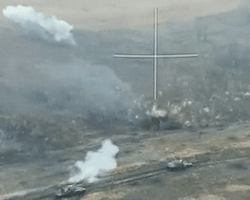 "Накрыли из танков и вытащили из нор": ВСУ взяли в плен группу врага под Харьковом (видео)