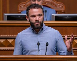 Александра Дубинского исключили из фракции "Слуга народа"