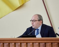 На фасаде Харьковского горсовета повесят изображение Кернеса