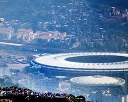 Олимпиада в Рио: В сети появилось видео, как бразильские подростки грабят туристов