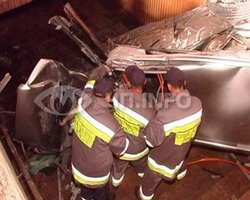 Авто влетело в подземный переход. Тела доставали больше часа