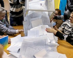 От карусели до мертвых душ. 10 самых распространенных схем фальсификации в день голосования