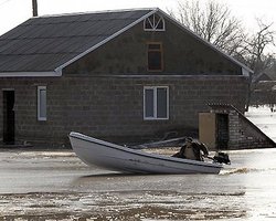 Весенний паводок  угрожает трем десяткам  черниговских сел