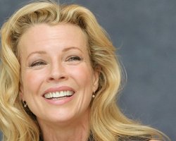 Ким Бейсингер снимется в драме датского режиссера