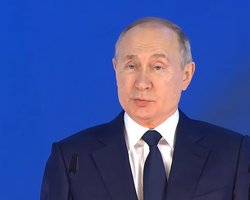 Путин предложил ввести кэшбек на поездки по РФ и путевки в детские лагеря (видео)