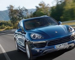 В Китае образовались двухгодичные очереди на Porsche Cayenne 