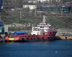 Украинский дрон поразил в Крыму российское судно "Федор Урюпин": все детали атаки