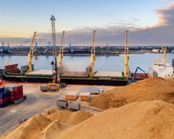 Счет на миллиарды: в Нацбанке озвучили потери из-за отмены "зерновой сделки" (видео)