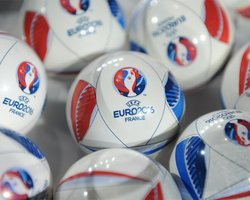 УЕФА усилит меры безопасности на стадионах