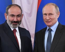 "Ничего не сделали": миротворцы РФ провалили миссию в Карабахе, — Пашинян