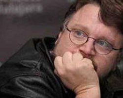 Гильермо дель Торо пишет сценарий сиквела Тихоокеанского рубежа 