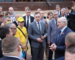 Лукашенко объяснил, почему крупные страны ЕС не ввели санкции против Беларуси