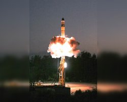 Індія випробувала власний "Орєшнік" ракету Agni-5: чи долетить до Китаю та РФ (фото, відео)