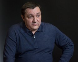 Смерть Дмитрия Тымчука: в соцсетях рассматривают версии и ищут виновных