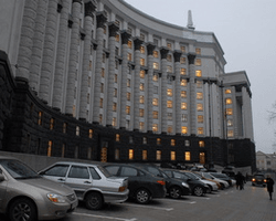 В Кабмине заверили, что проблемы пропуска поездов с украинскими товарами в РФ будут решены в ближайшее время