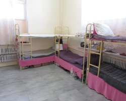 Телевизор, электрочайник и душ: правозащитники показали фото камеры Зайцевой