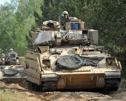 Перед Рамштайном: какое оружие Запад уже пообещал Украине (инфографика)