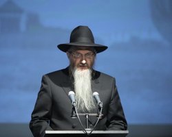 "Погано буде всім": головний рабин РФ висловився про заворушення в Дагестані