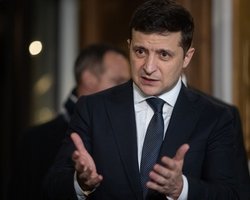 Президент о курсе гривны: "Не вижу, что мы должны что-то сдерживать"