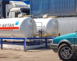 Быстро подорожает: стоимость автомобильного газа на АЗС летом резко возрастет