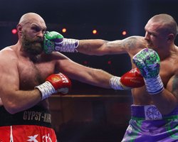 Танец, марки и гонорар: что интересного происходило после боя-реванша Усика с Фьюри (видео)