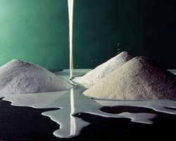 Россия закрыла границу для белорусского молока