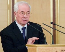 Азаров: закон о градостроительстве скоро вступит в силу