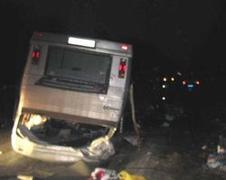 ДТП в Харьковской области: маршрутка врезалась в грузовик