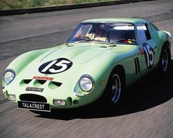 Ferrari 1962 года побил рекорд цены на автомобиль