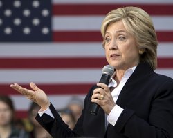 Решение Трампа выйти из ДРСМД Хиллари Клинтон назвала подарком Путину