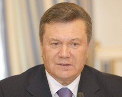 Янукович письмом попросил Литвина не трогать судей