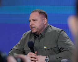 Відставка Єрмака: стало відомо, хто в Маямі зустрінеться з посланцями Трампа замість керівника ОП