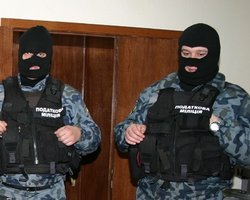 Налоговой милиции запретили использовать защитные маски