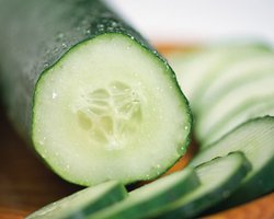 Бельгия запретила импорт огурцов из Испании