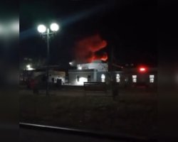 6500 км від України: в РФ горить єдиний завод, де виробляють винищувачі Су-35 та Су-57 (відео)