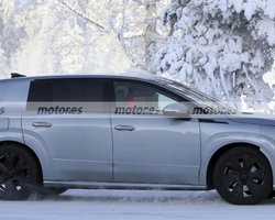 Для великої родини: флагманський електромобіль Skoda розсекретили до презентації (фото)