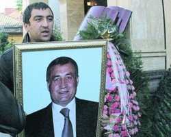 Сын убитого владельца 4room: милиция играет на заказчика 