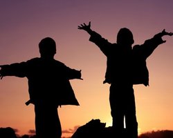 ООН предупреждает о резком увеличении числа малолетних беженцев из Афганистана