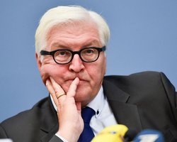 Отравление Навального сильно осложняет отношения Германии с Россией, – Штайнмайер