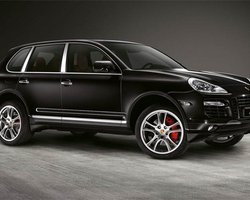 Коммунист Гайдаев не считает свой Porsche Cayenne роскошью