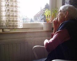 Пенсионный возраст в этом году повышать не будут, - Минтруда