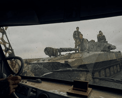 ЗСУ підійшли до околиць Херсона, ЗС РФ тікають: що відомо про ніч у регіоні (відео)