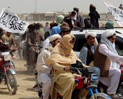 До столицы 150 километров: талибы за неделю захватили уже десятую провинцию Афганистана